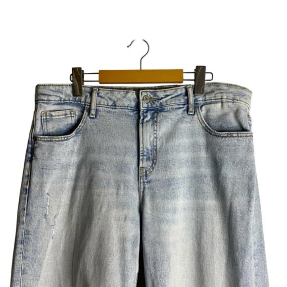 Old Navy Women's Light Wash High Waisted Wide Leg Destroyed Denim Jean - Picture 2 of 8